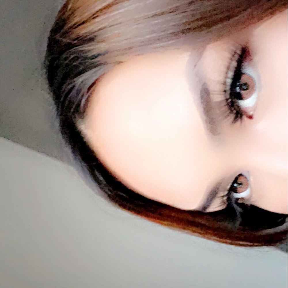 Meet your Posher, Diana